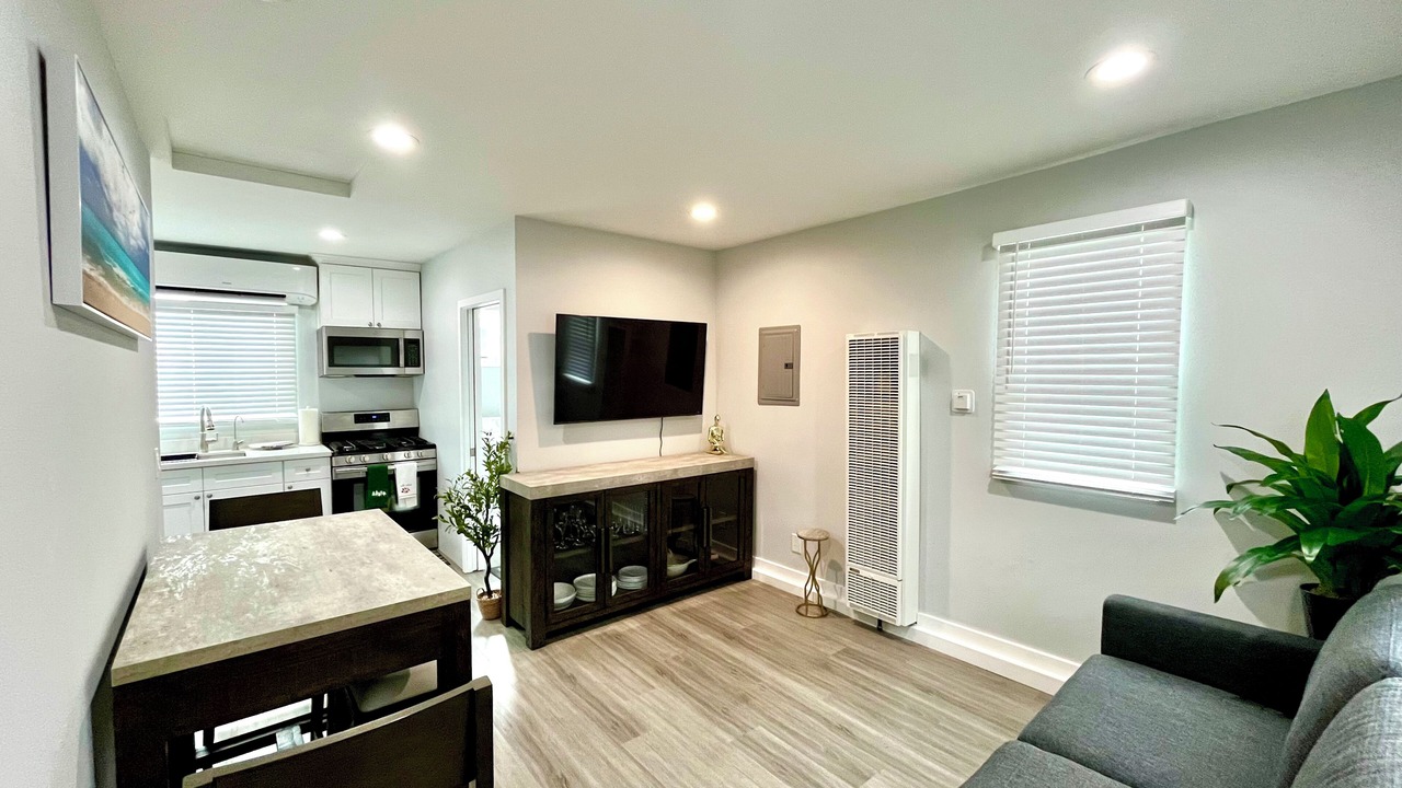 Photo of Livingroom in Norwalk