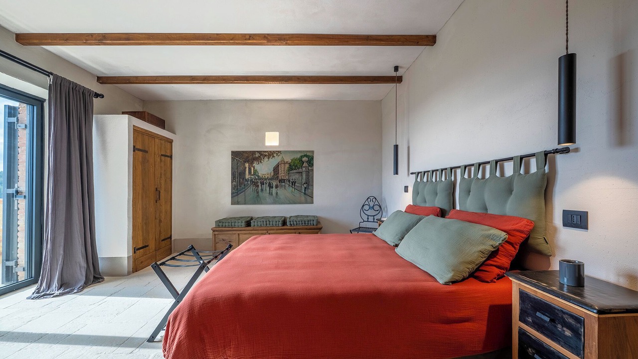 Photo of Bedroom in Montegiove