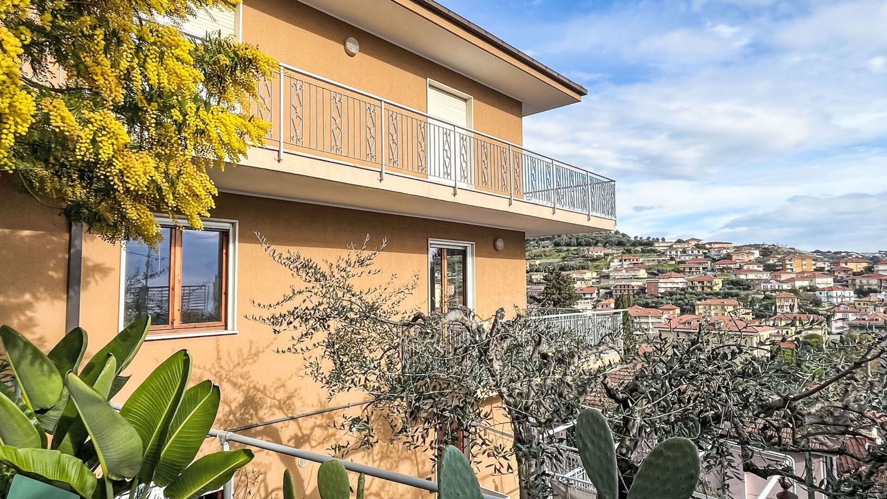 Photo of Patio Balcony in San Lorenzo al Mare