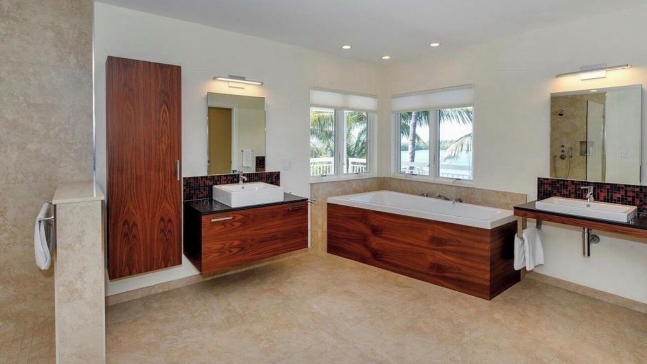 Photo of Bathroom in Tavernier