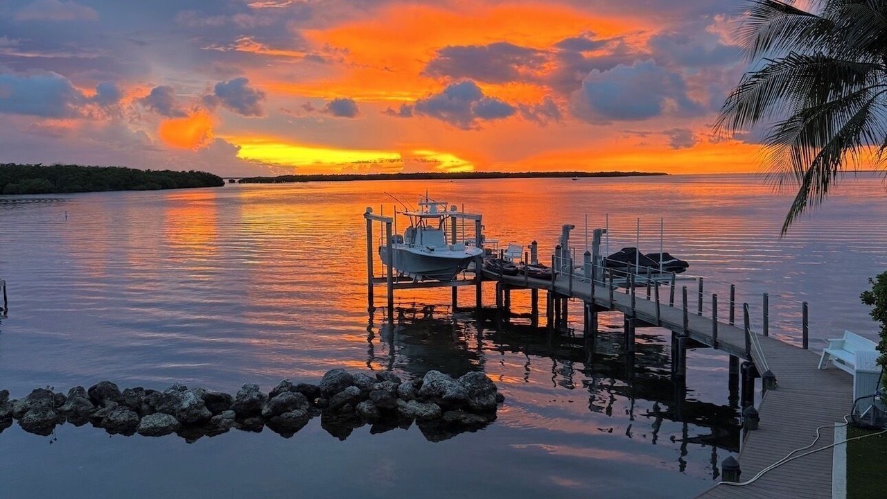 Photo of Others in Tavernier