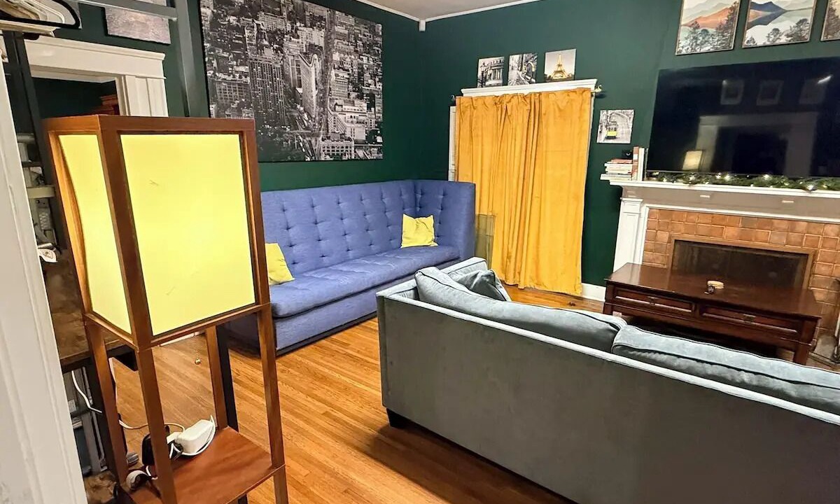 Photo of Livingroom in Larchmont