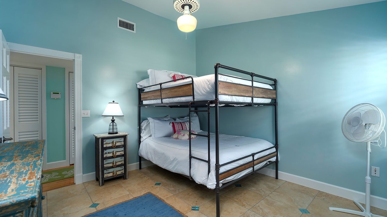 Photo of Bedroom in Sugarloaf Shores