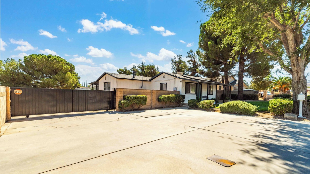 Photo of Outdoor in Quartz Hill