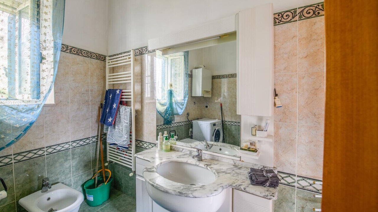 Photo of Bathroom in Capestrano