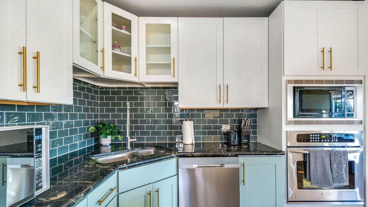 Photo of Kitchen in Harbor