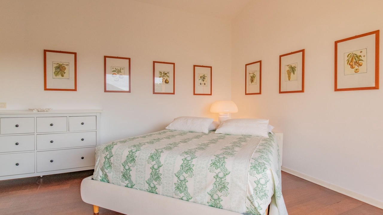 Photo of Bedroom in Lacona