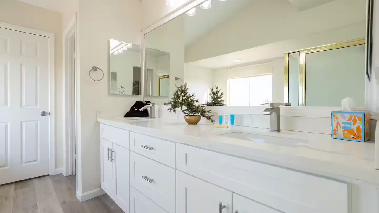 Photo of Bathroom in Palmdale