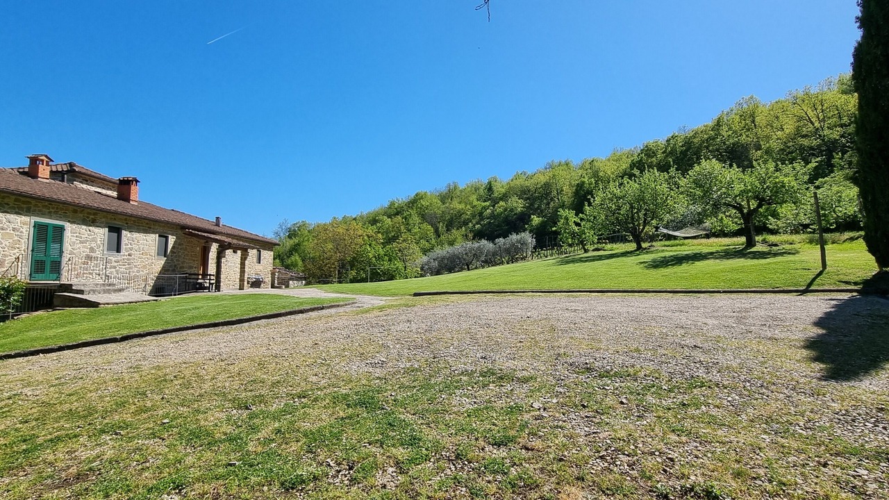 Photo of Outdoor in Starda