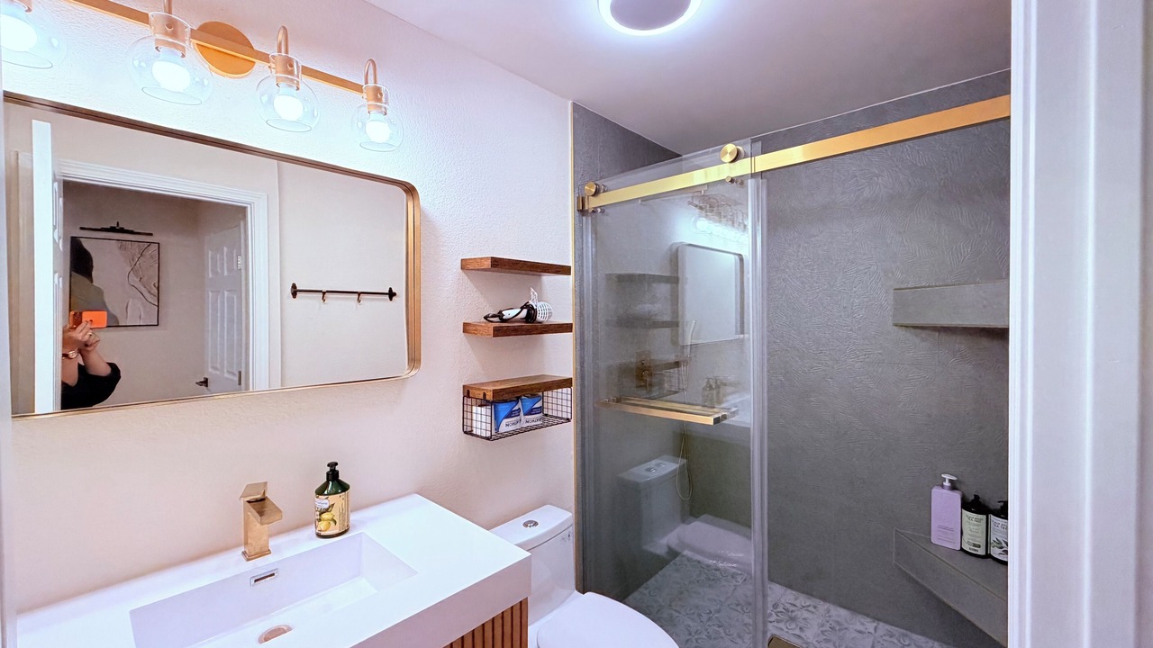 Photo of Bathroom in Ontario