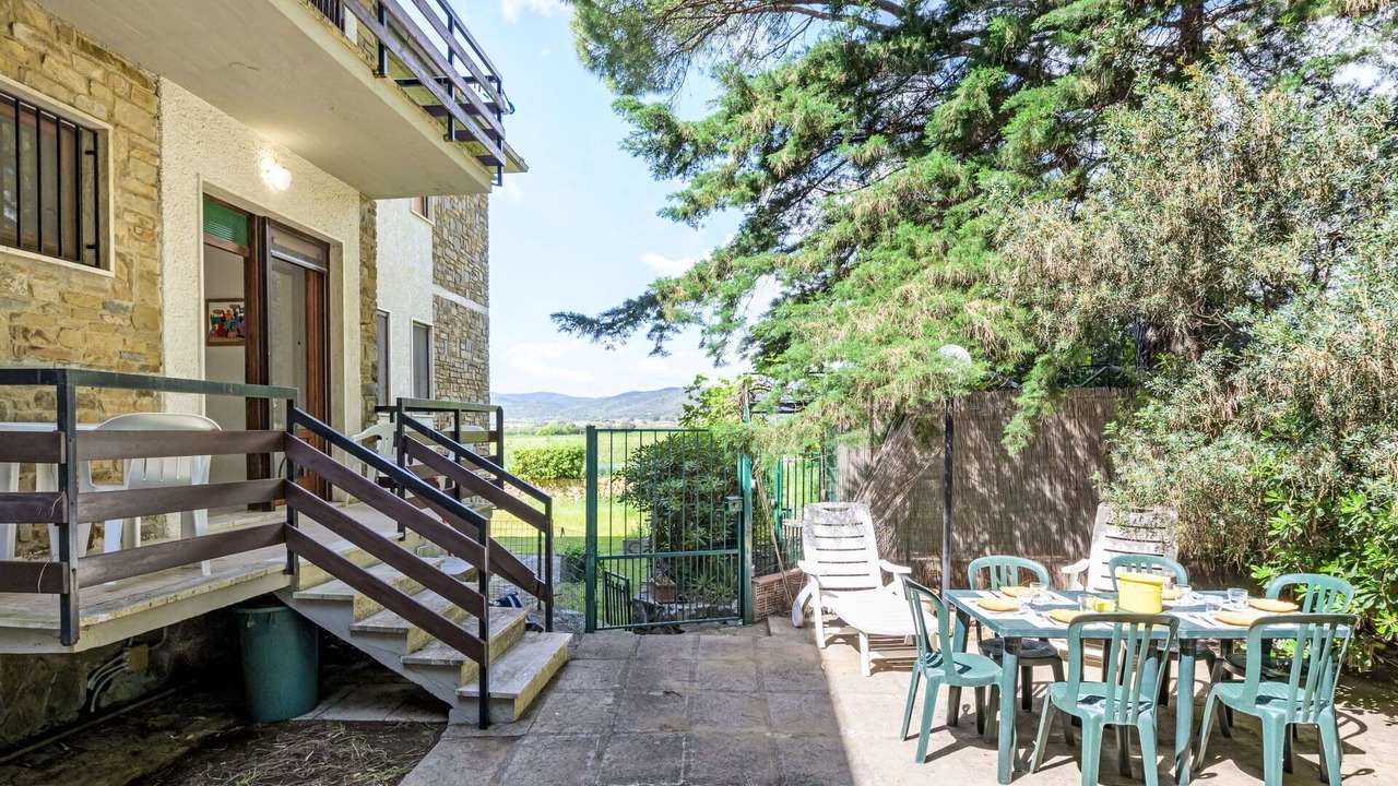 Photo of Patio Balcony in Roccamare