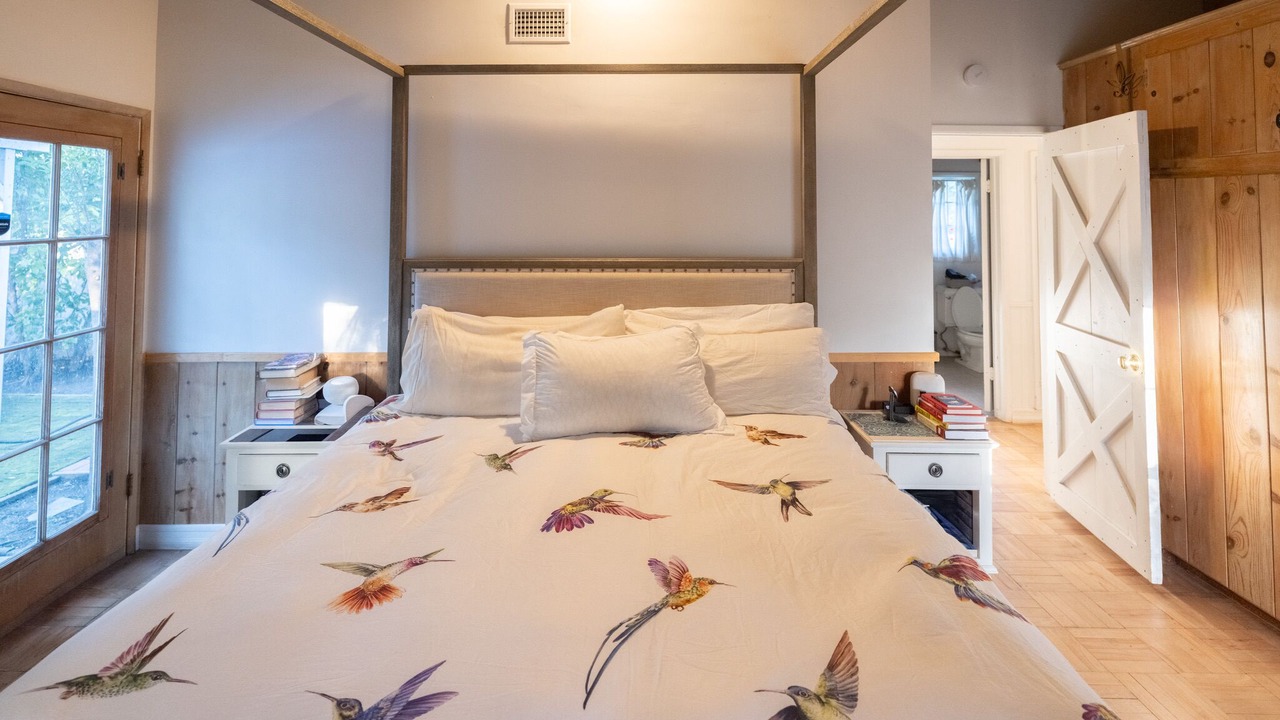 Photo of Bedroom in Rolling Hills Estates