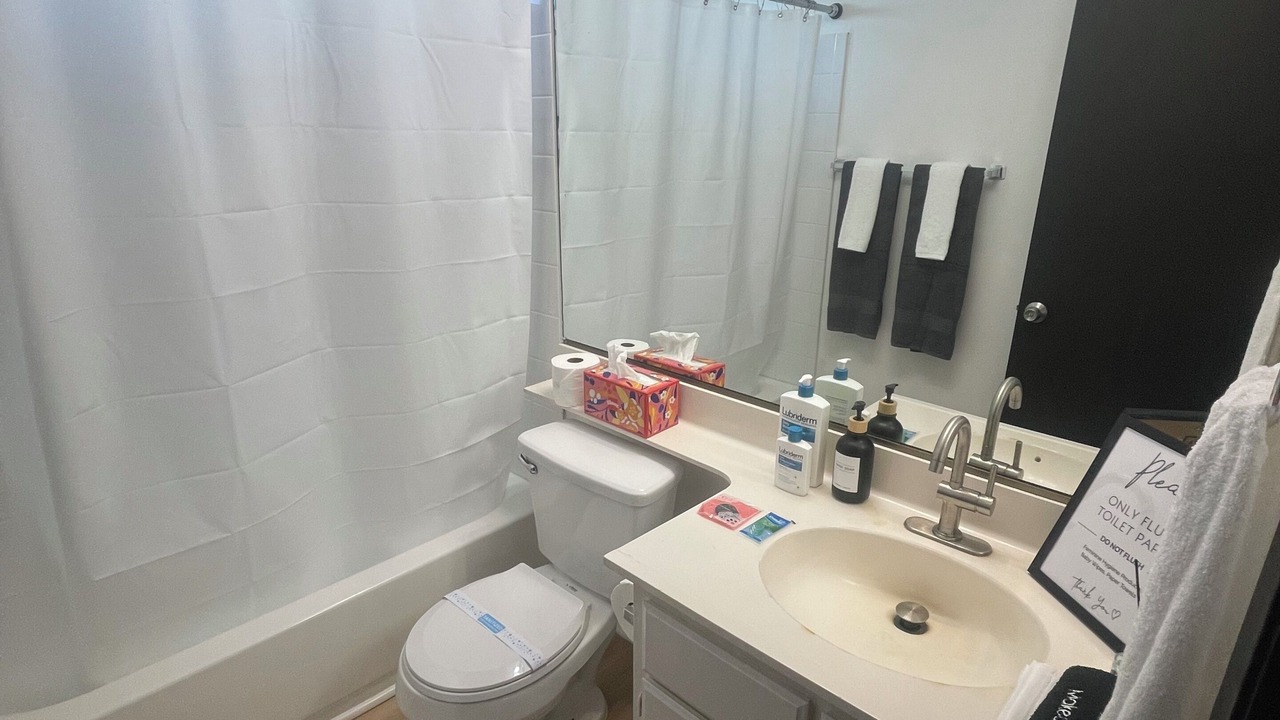 Photo of Bathroom in Moreno Valley