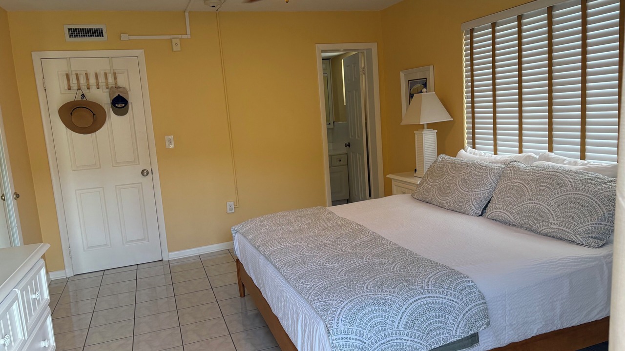 Photo of Bedroom in Key Colony Beach