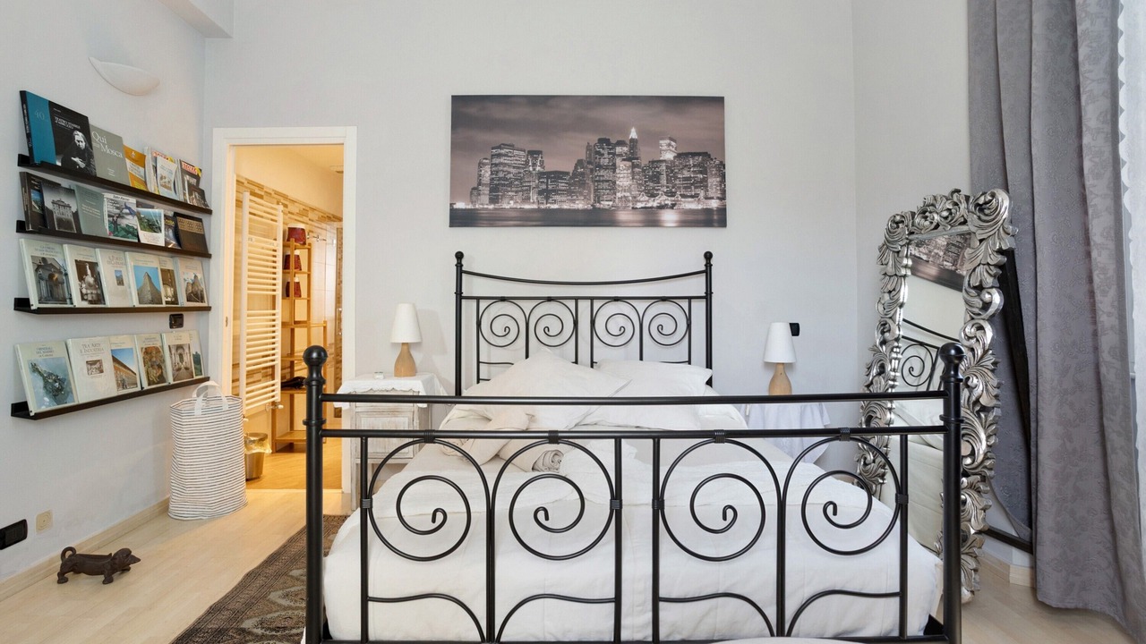 Photo of Bedroom in Massa