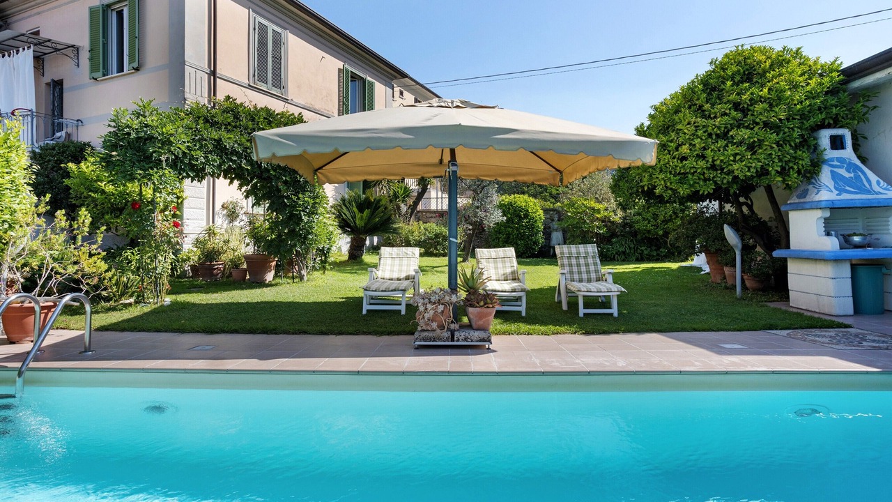 Photo of Outdoor in Massa