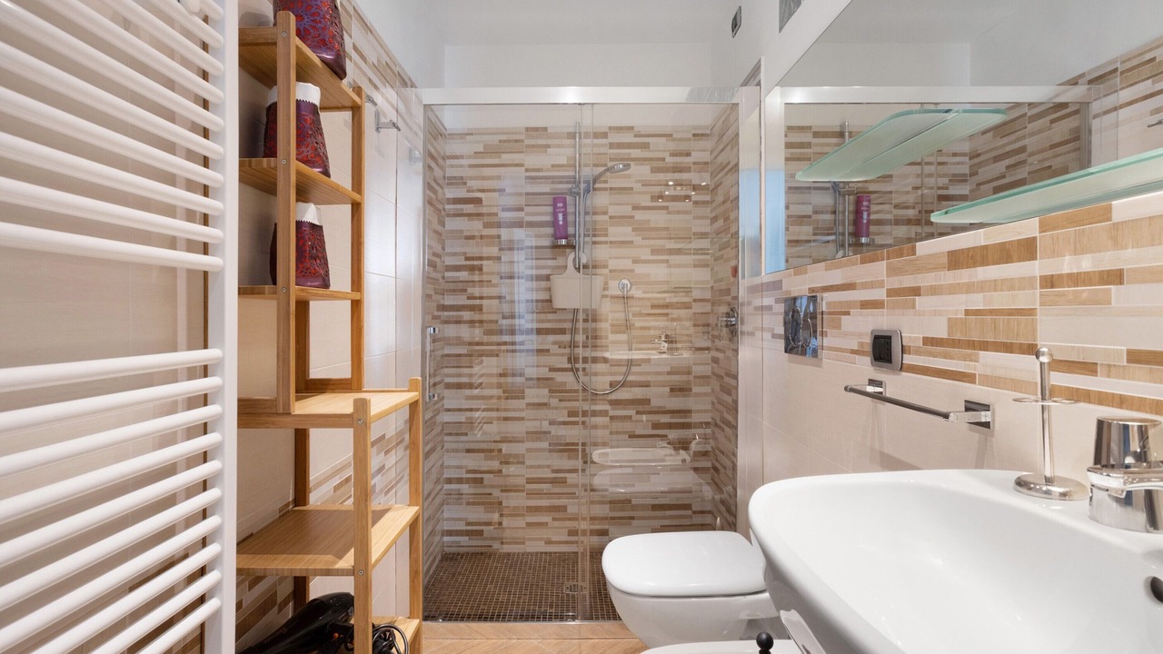 Photo of Bathroom in Massa