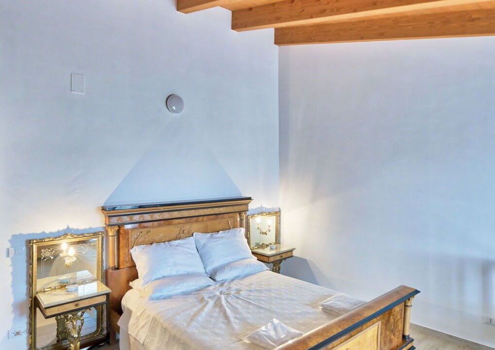 Photo of Patio Balcony in Tollo