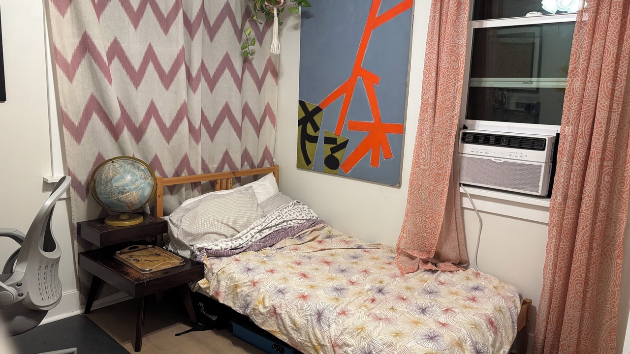 Photo of Bedroom in Harbor