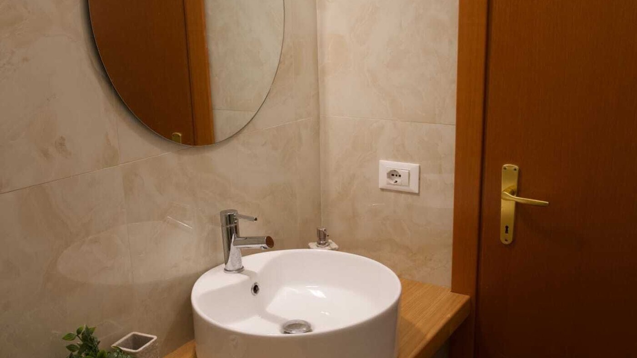 Photo of Bathroom in Sutri