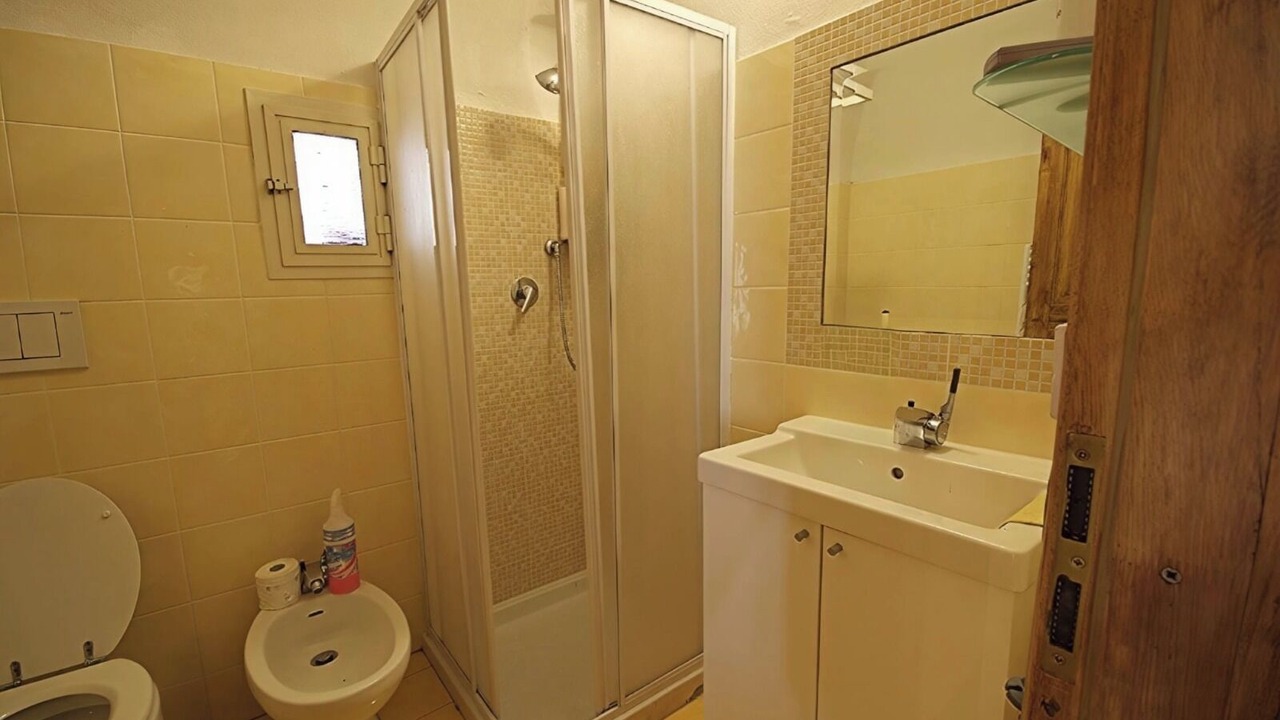 Photo of Bathroom in Barete