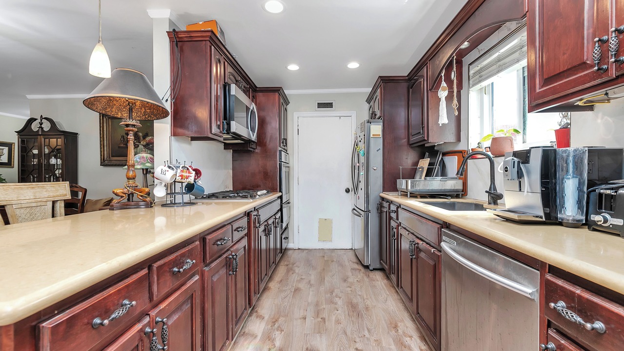 Photo of Kitchen in Harbor