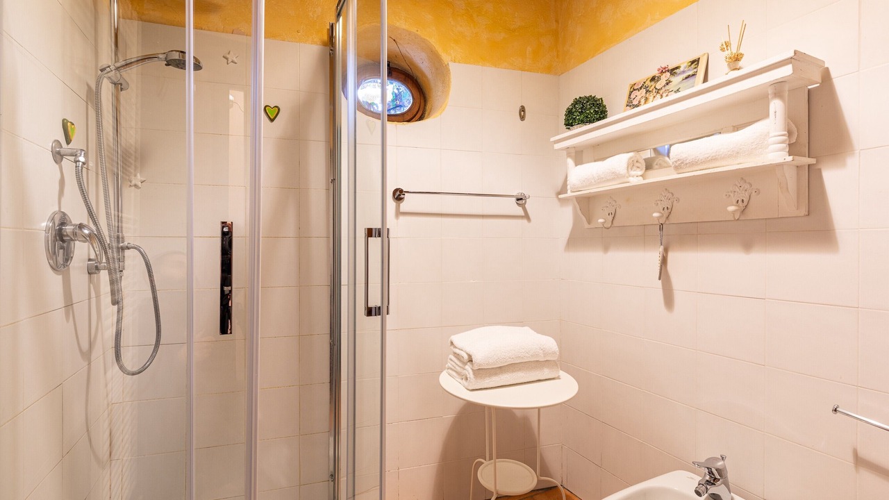 Photo of Bathroom in Castiglion Fiorentino