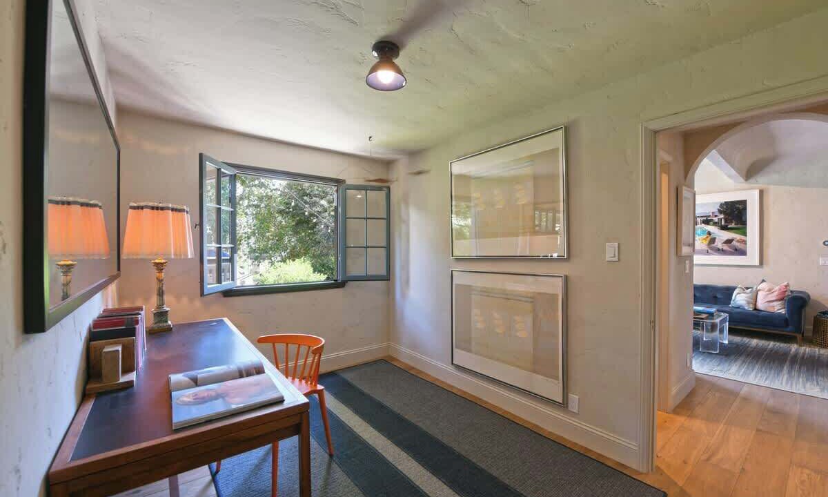 Photo of Bedroom in Beachwood Canyon