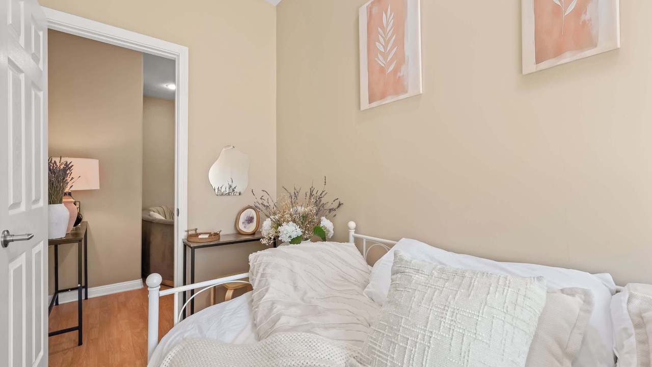 Photo of Bedroom in Pomona