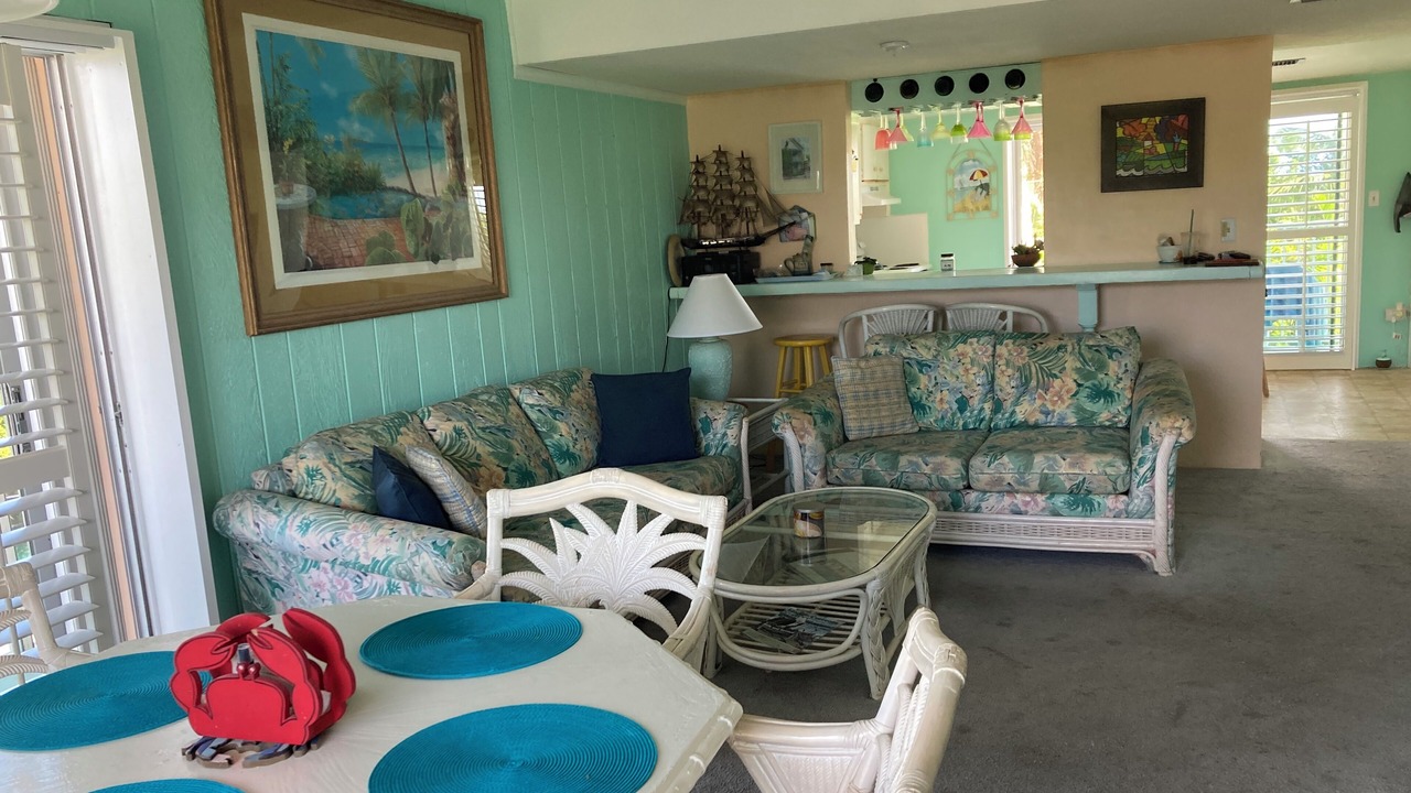 Photo of Livingroom in Layton
