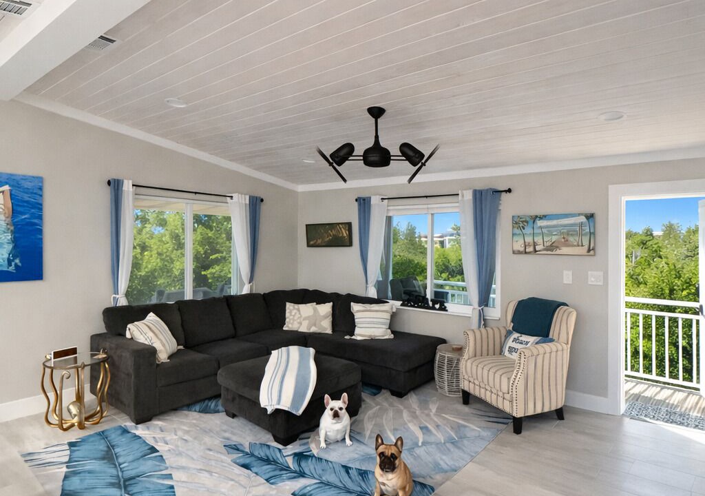 Photo of Livingroom in Port Pine Heights