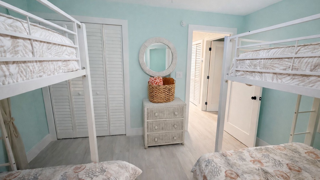 Photo of Bedroom in Port Pine Heights
