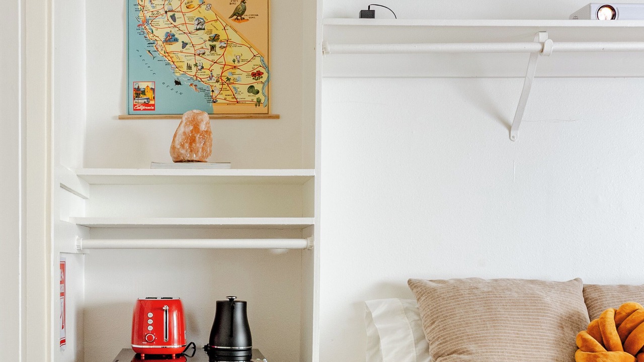 Photo of Bedroom in Inglewood