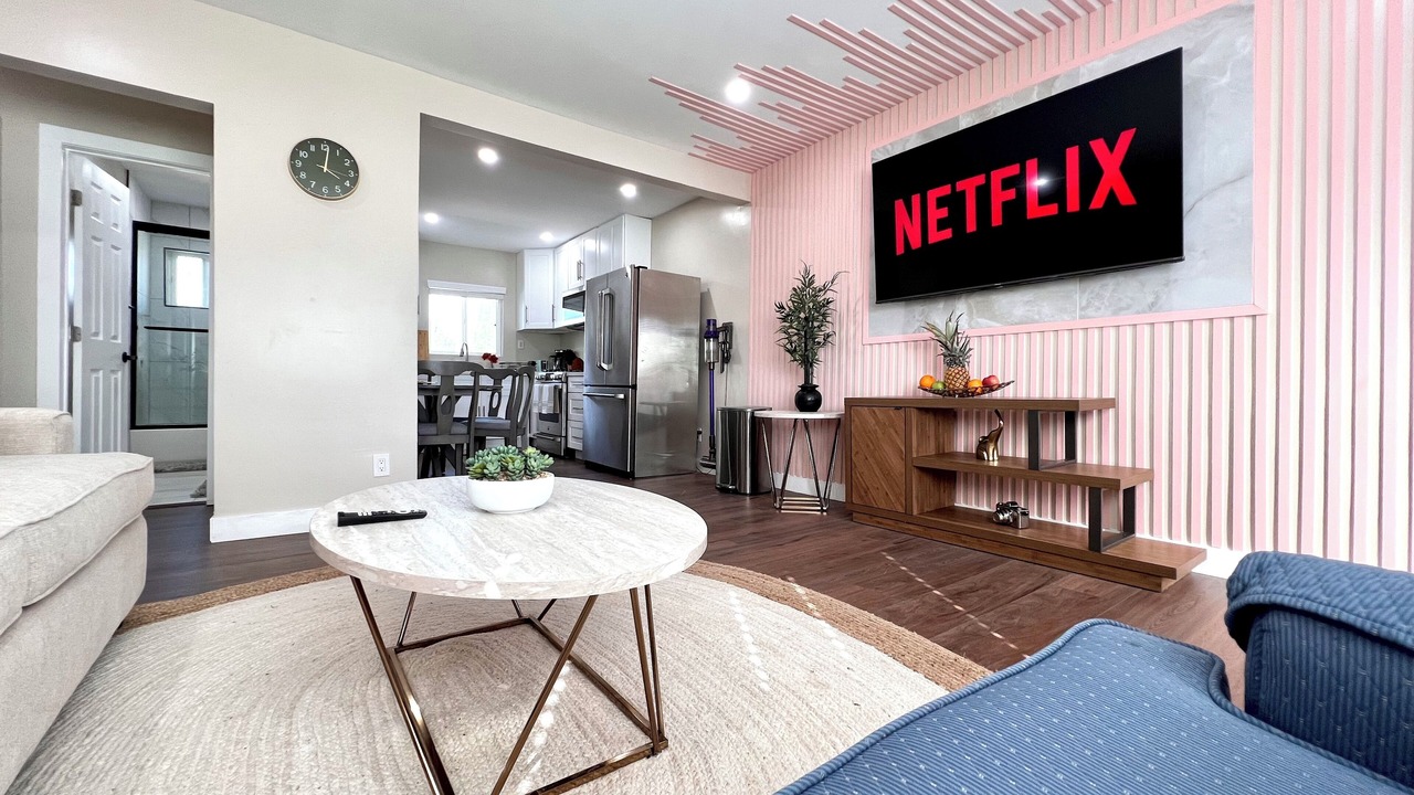 Photo of Livingroom in Downey