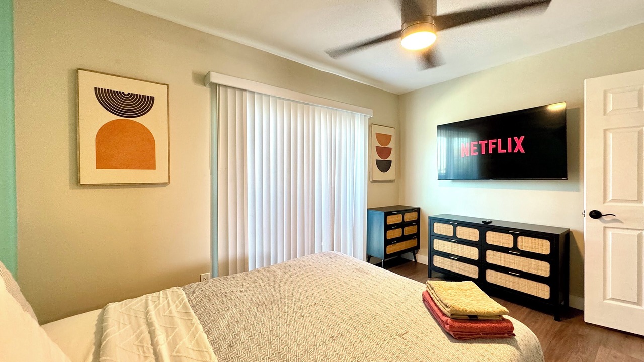 Photo of Bedroom in Downey