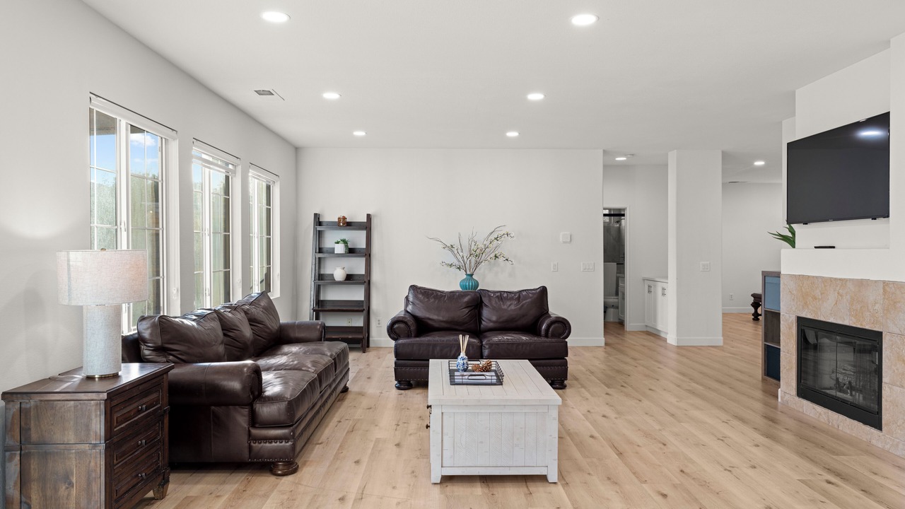 Photo of Livingroom in Rancho Cucamonga