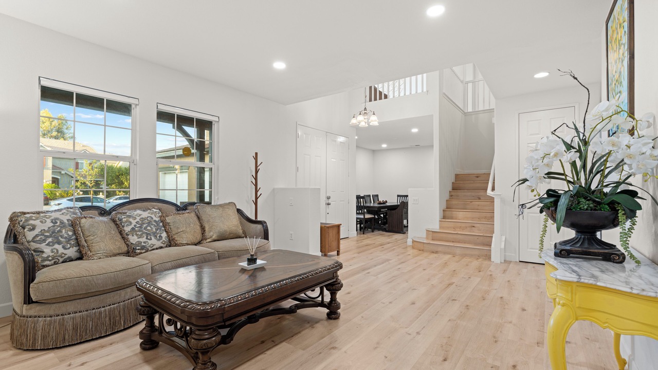 Photo of Livingroom in Rancho Cucamonga