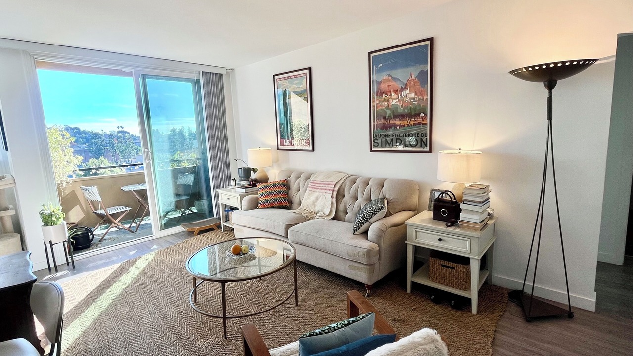 Photo of Livingroom in Los Feliz