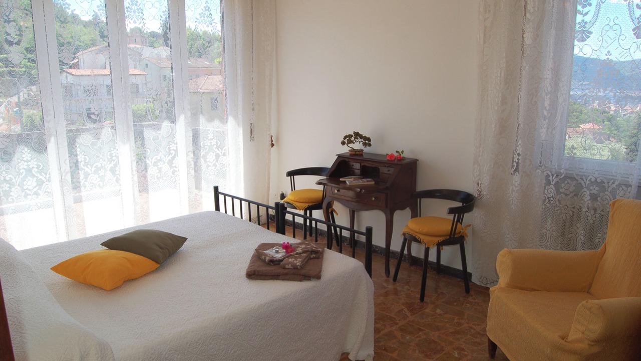 Photo of Bedroom in Vezzano Ligure