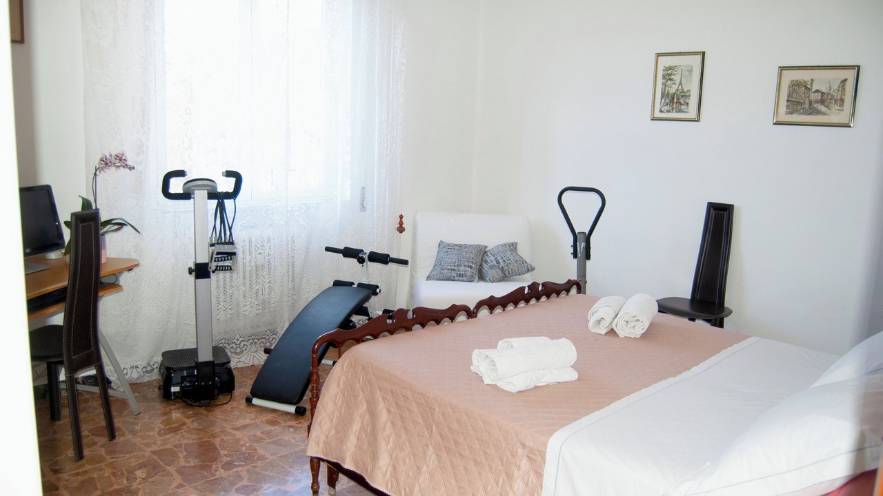 Photo of Bedroom in Vezzano Ligure