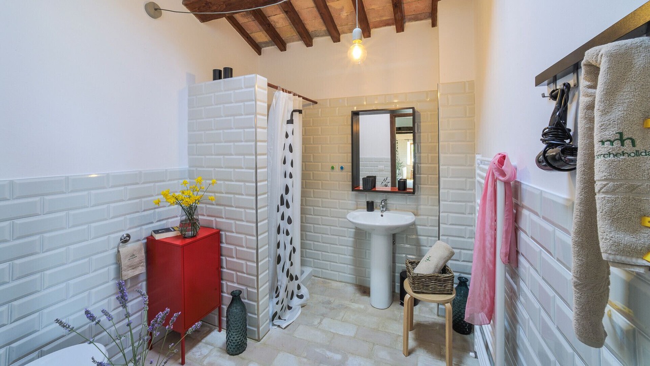 Photo of Bathroom in Pergola