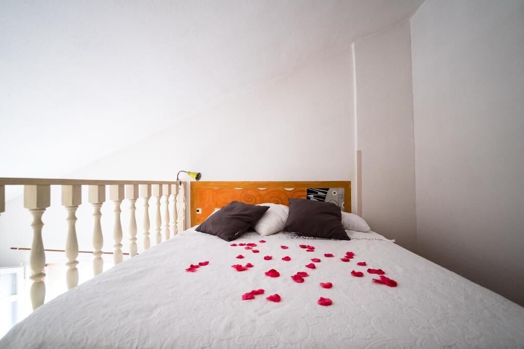 Photo of Bedroom in Castelnuovo Magra