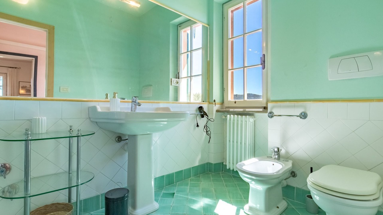 Photo of Bathroom in Magazzini
