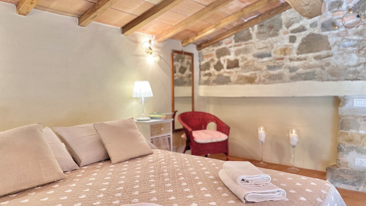 Photo of Bedroom in Montalcino