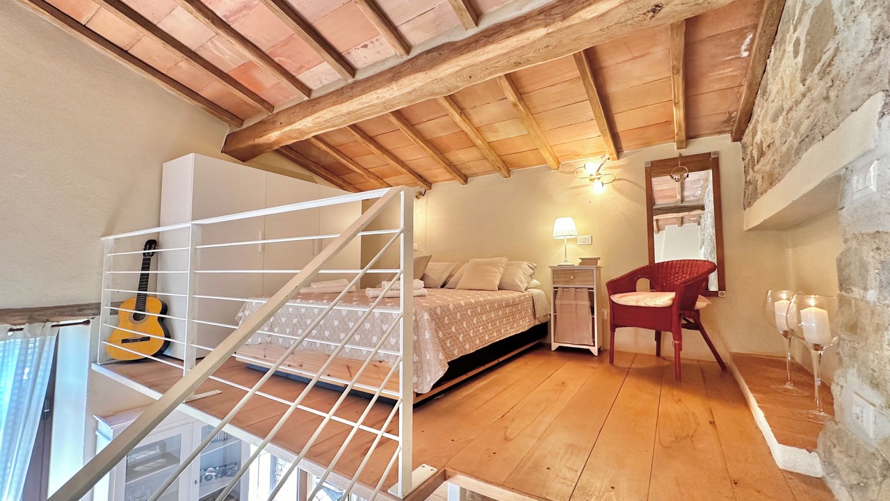 Photo of Bedroom in Montalcino