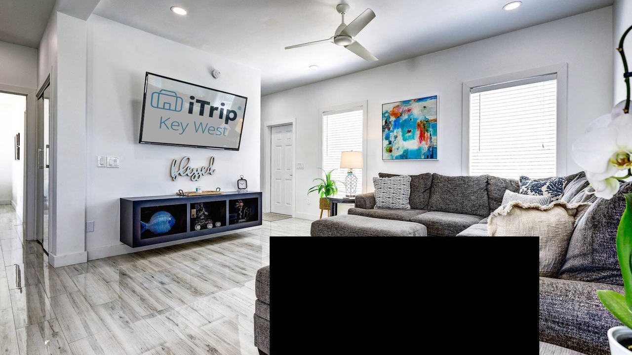 Photo of Bedroom in Breezeswept Beach Estates