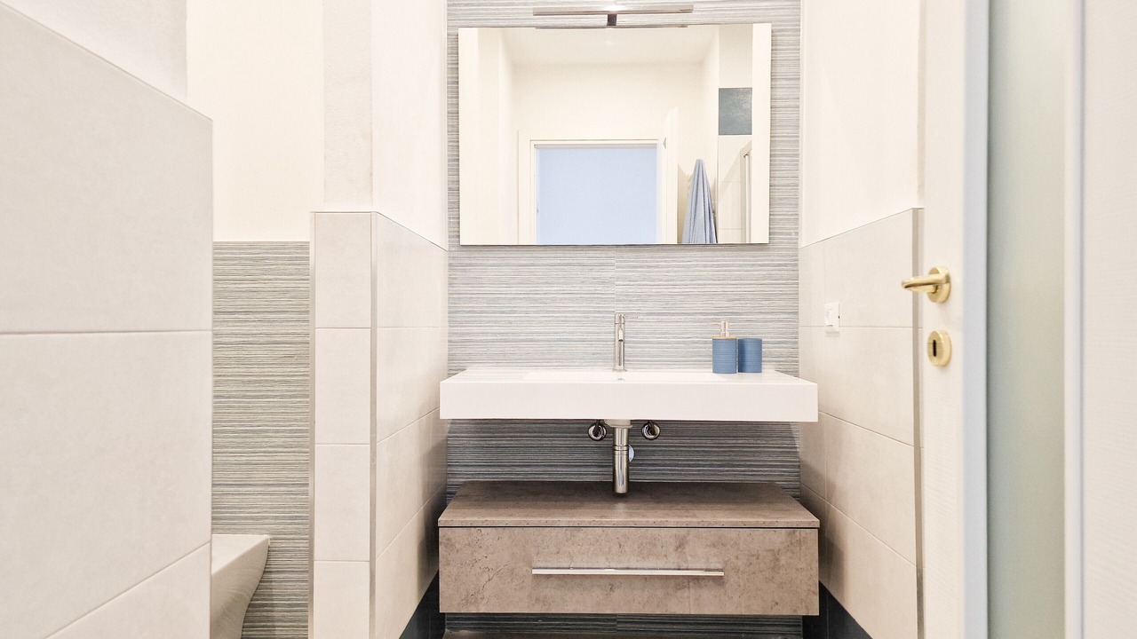 Photo of Bathroom in Portoferraio Old Town