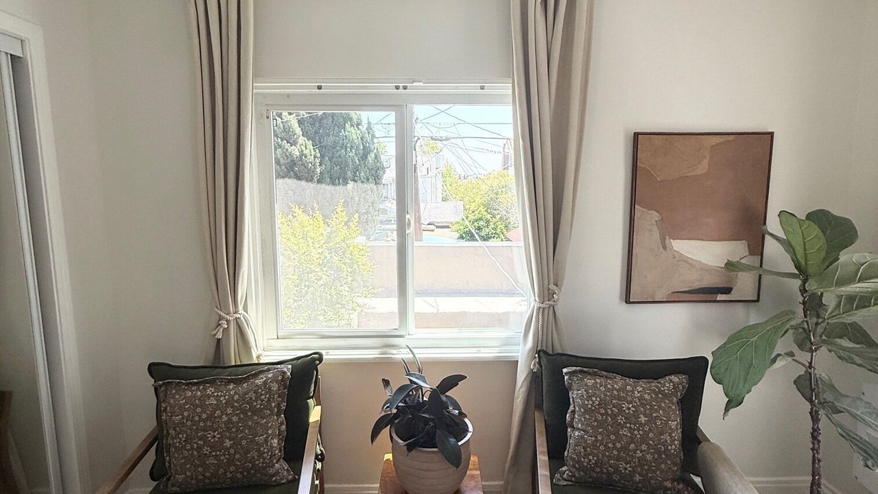 Photo of Others in Greater Wilshire - Hancock Park