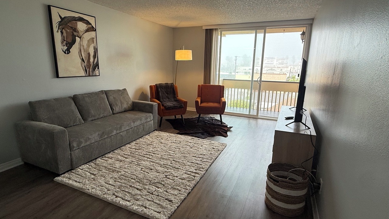 Photo of Livingroom in South Redondo