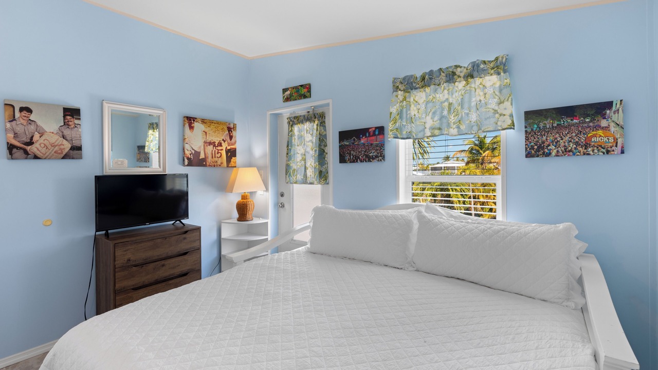 Photo of Bedroom in Cudjoe Key
